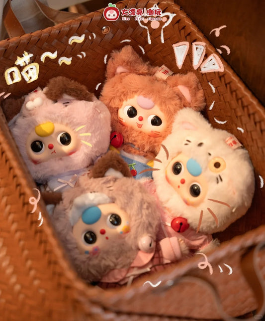 Baby Three Kitten Wardrobe Plush Series Keychain